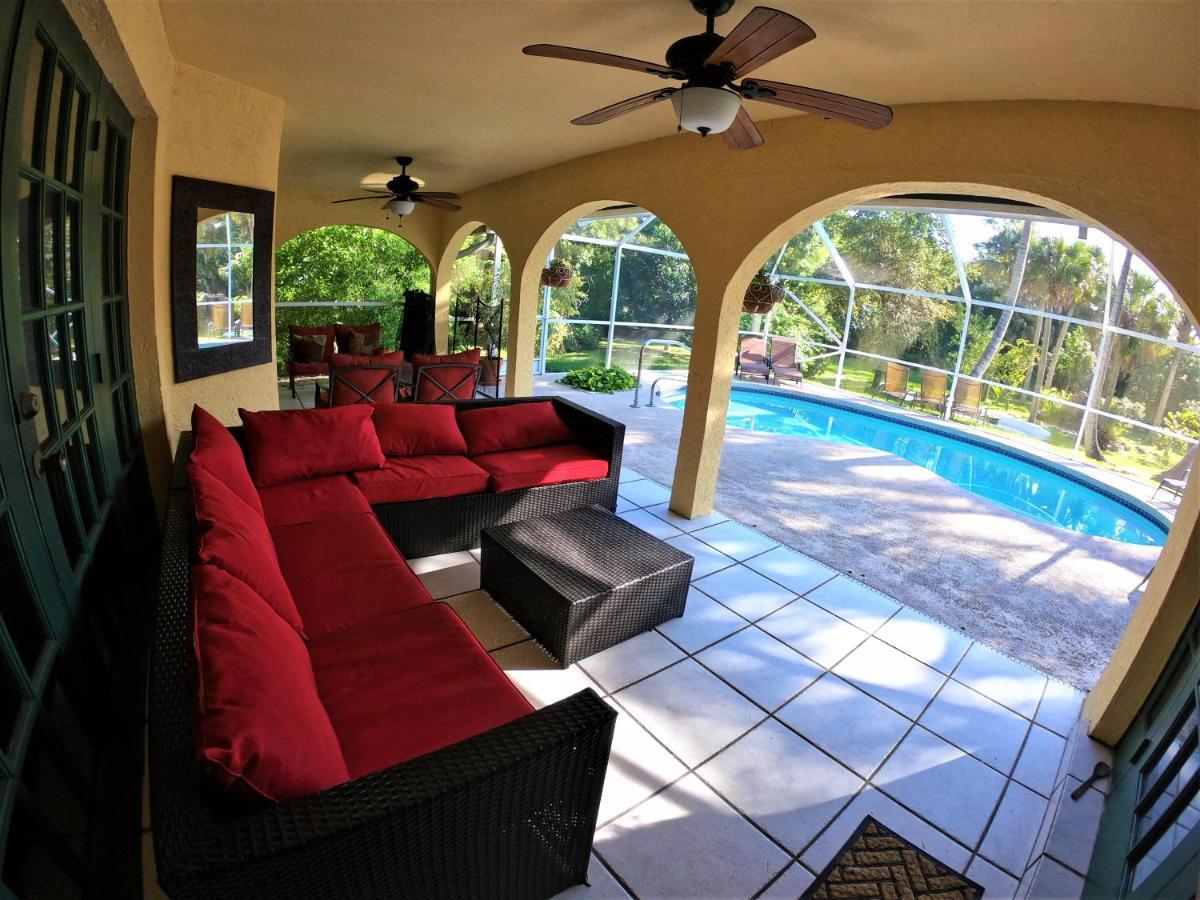 Jupiter Waterfalls - Newly Updated - Tiki Hut, Fire Pit, Kitchen, Pool Heater And More Exterior photo